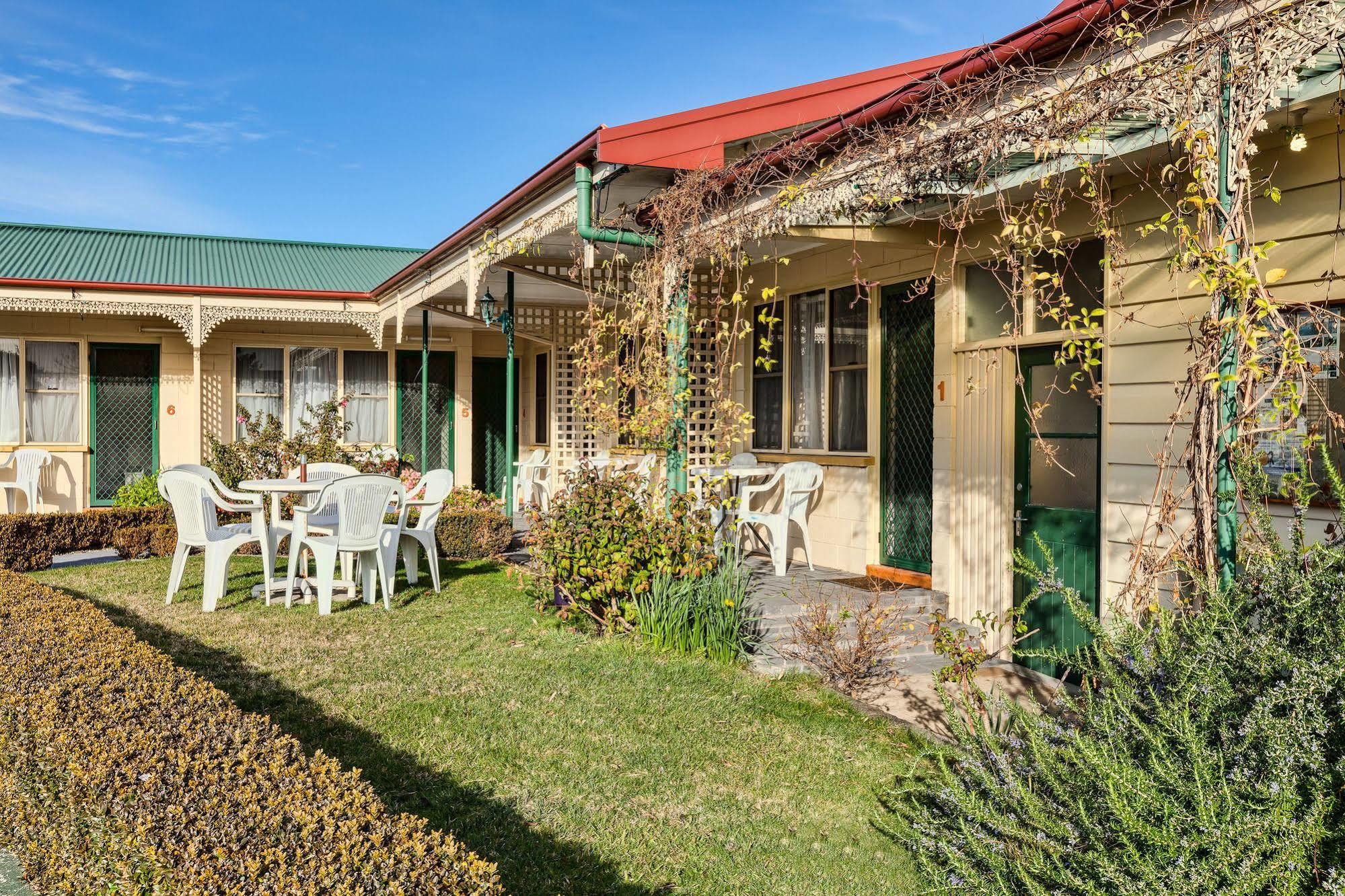 Wintersun Gardens Motel Bicheno Exterior photo